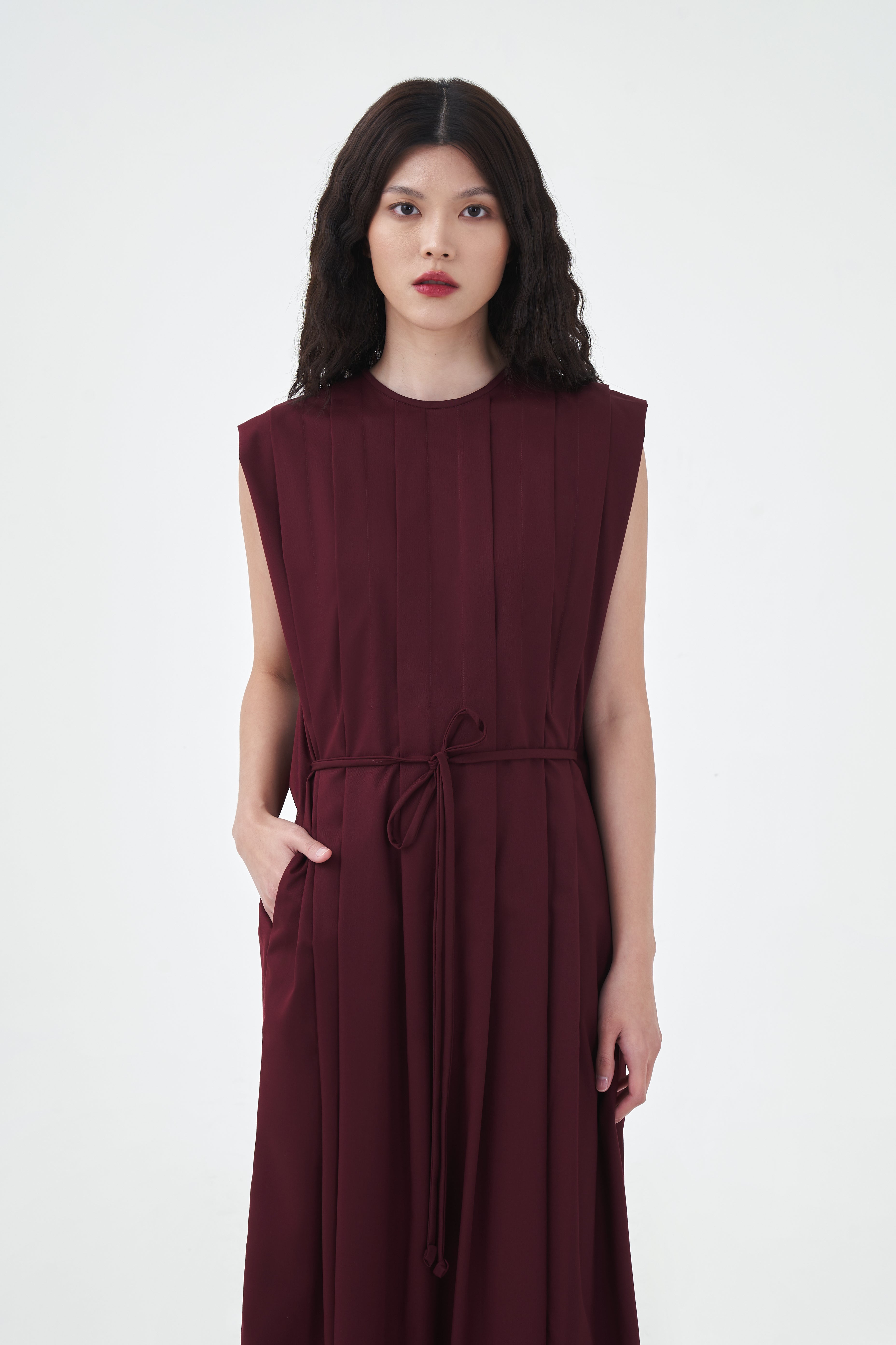 CABARET DRESS - Merlot