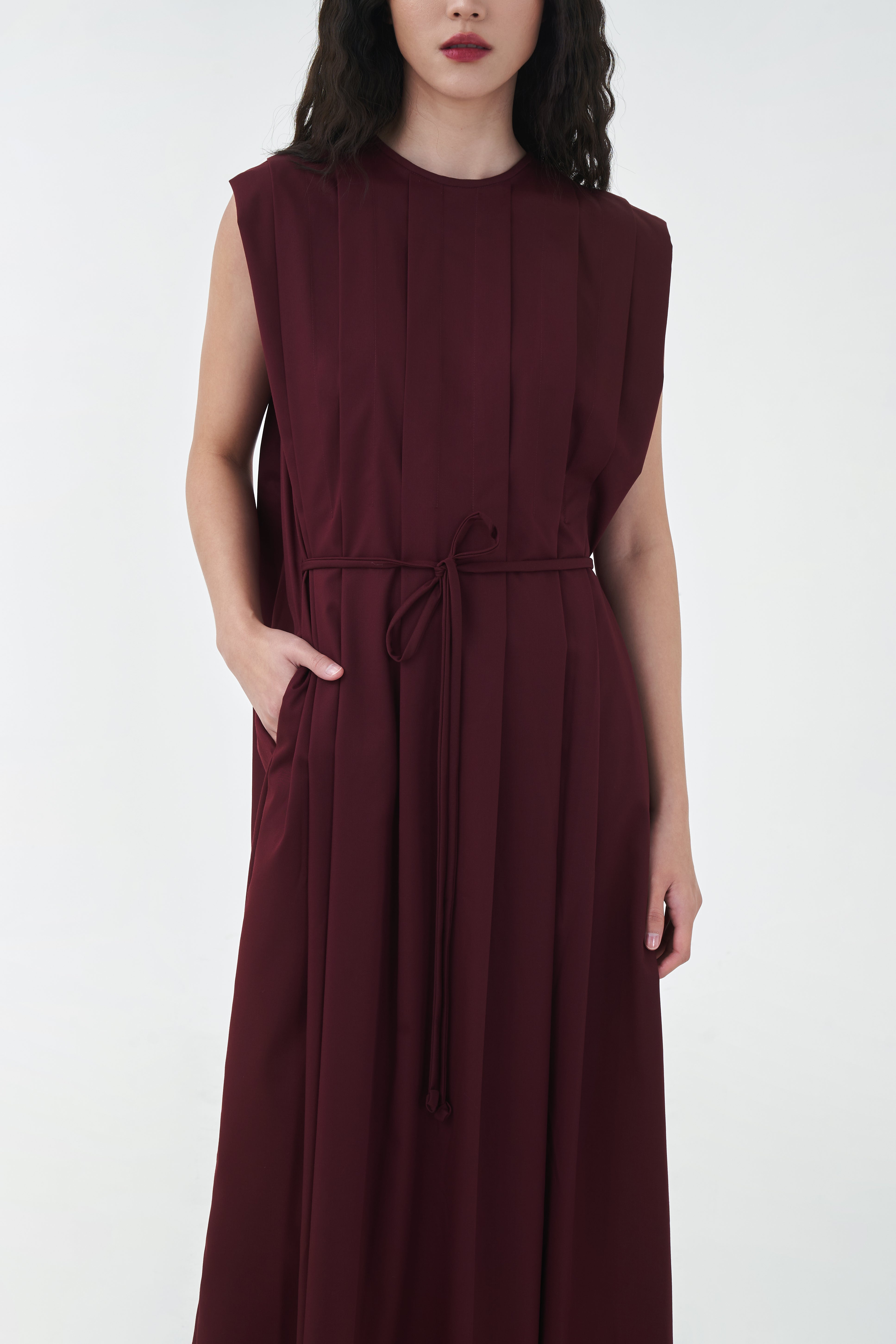 CABARET DRESS - Merlot